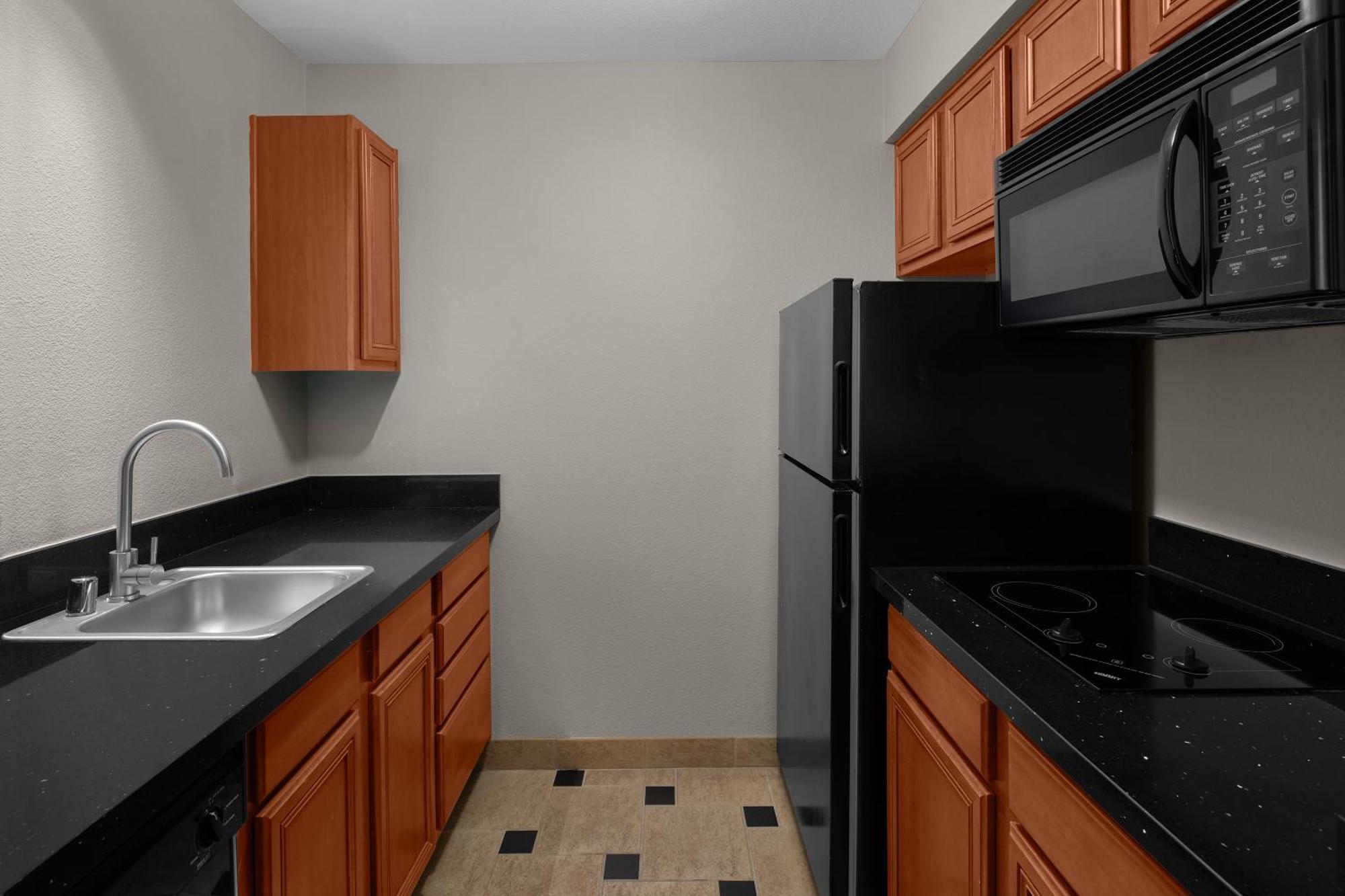 Larkspur Landing Extended Campbell