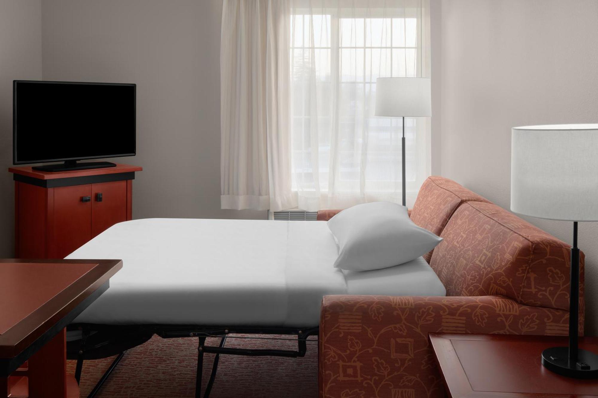 Larkspur Landing Extended