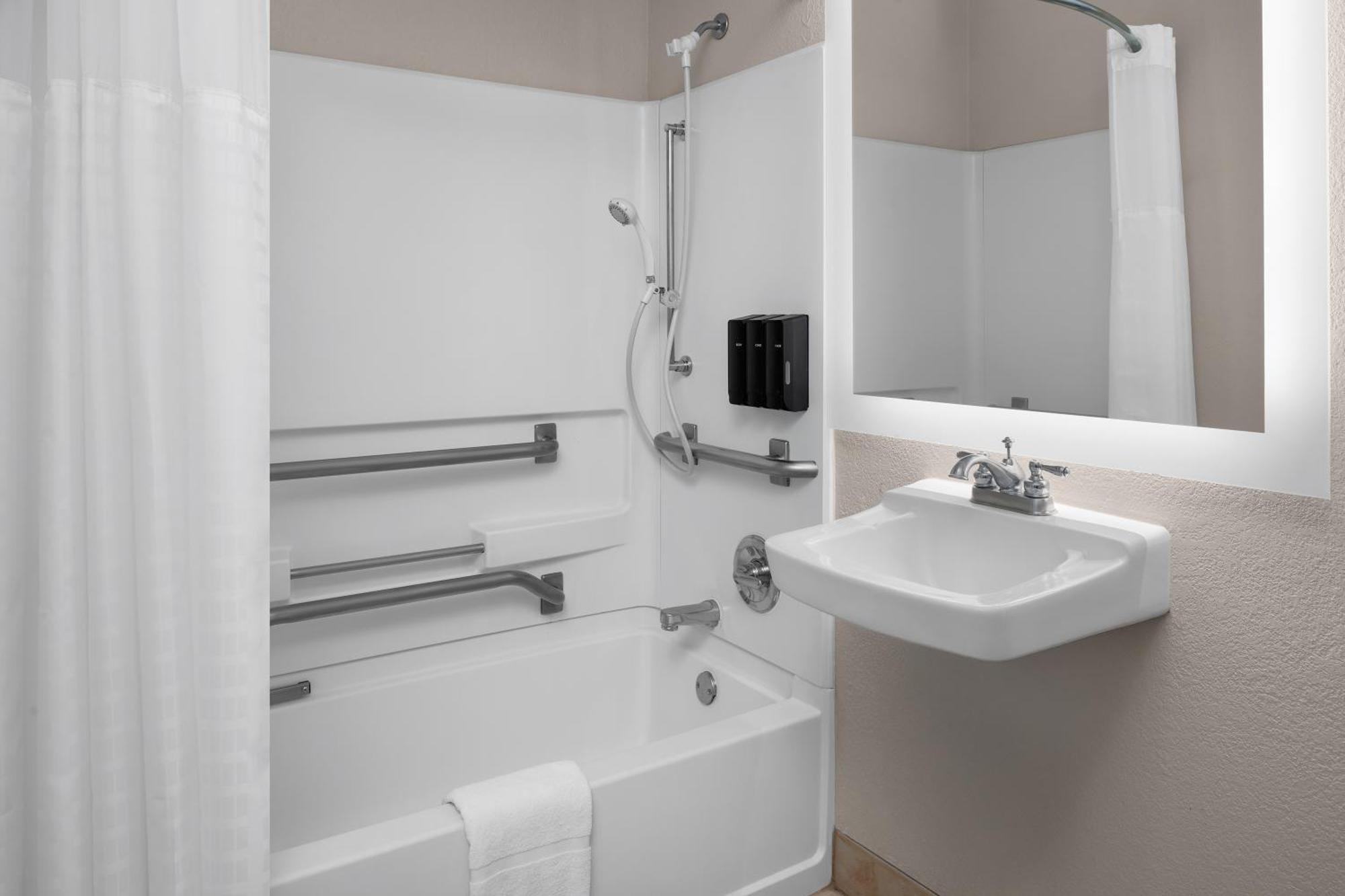 Larkspur Landing Extended Hotel