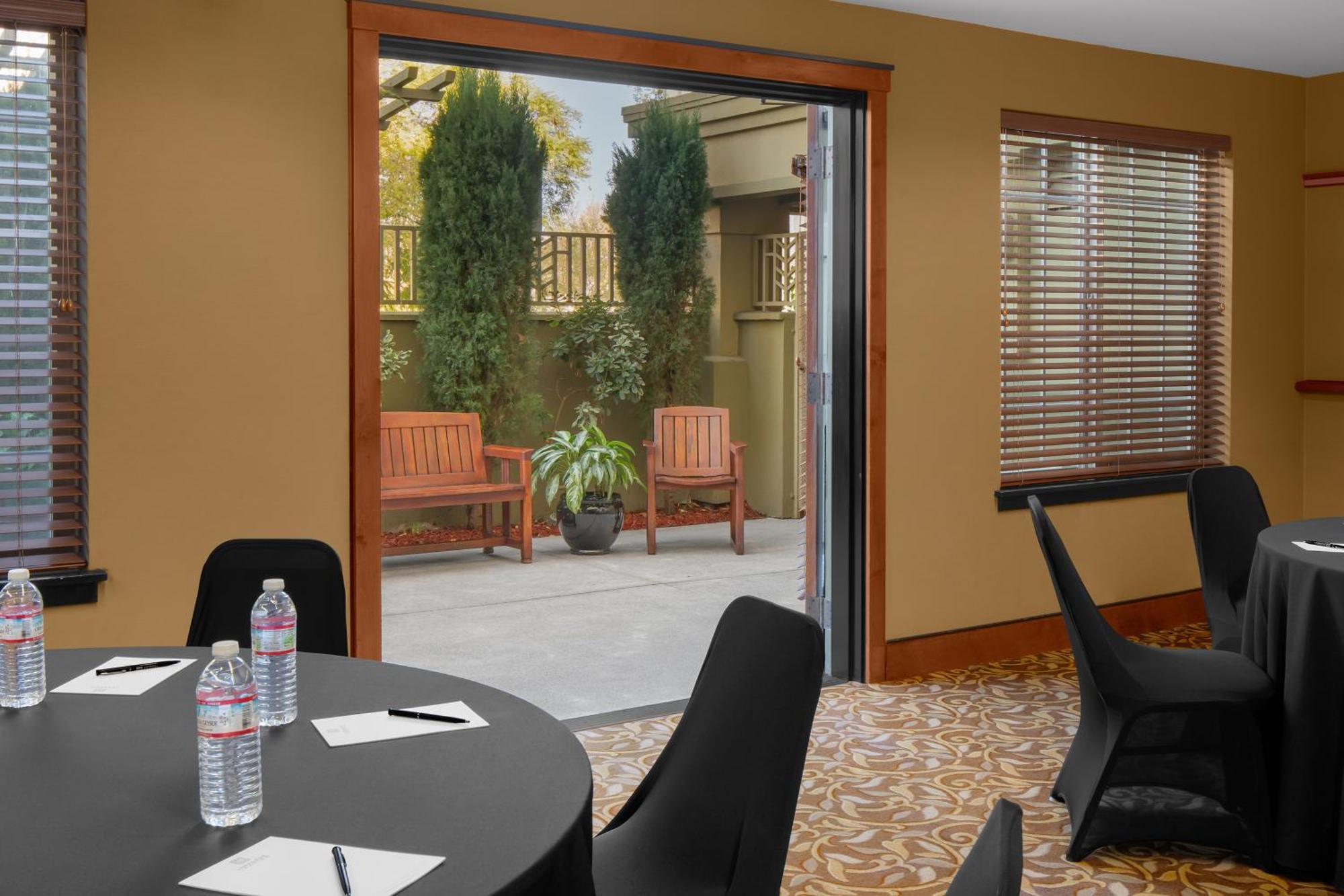 Larkspur Landing Extended