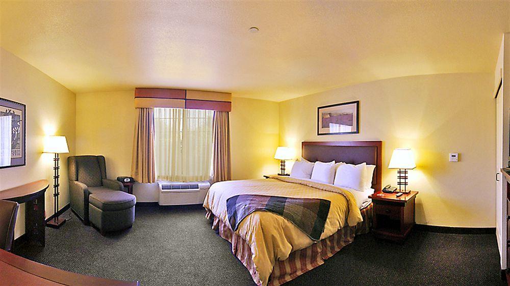 Hotel Larkspur Landing Extended 3*