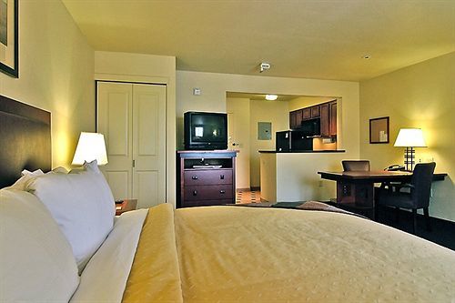 Larkspur Landing Extended Campbell