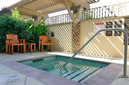Larkspur Landing Extended Hotel